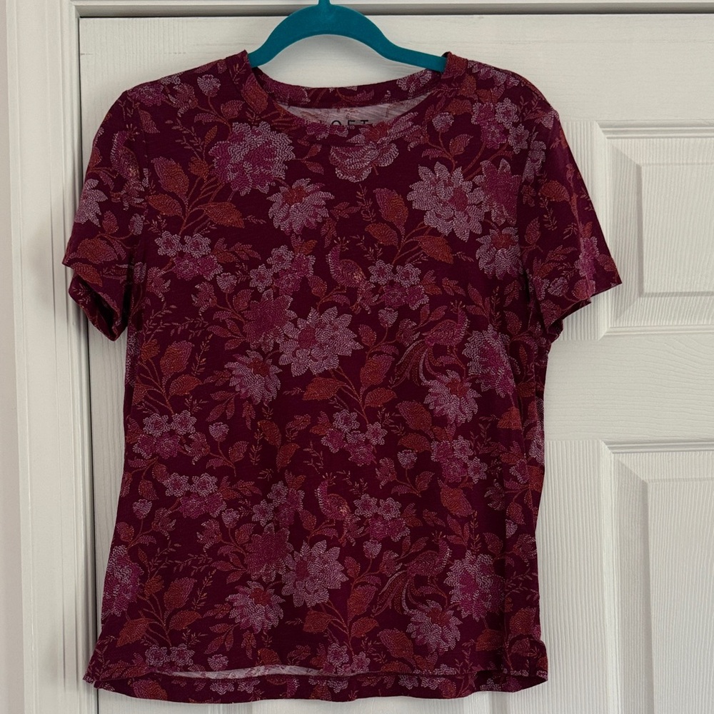 LOFT Burgundy Floral Short Sleeve Top